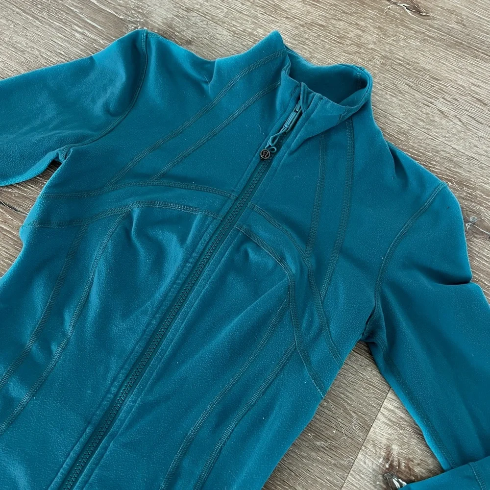 Lululemon zip up - Picture 2 of 2
